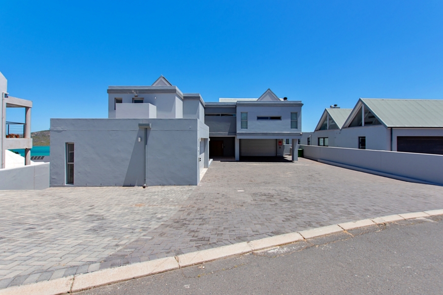 6 Bedroom Property for Sale in Myburgh Park Western Cape